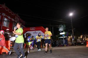 BIB: 
                            <button type="button" onclick="openModal(26261485)" class="btn btn-primary btn-sm float-right btn-popup" data-toggle="modal" data-target=".modal-high-quality">
                        <i class="fas fa-shopping-cart"></i> Add to Cart
                    </button>
                                            <button type="button" onclick="isThisMe(26261485, true)" class="btn btn-success btn-sm float-right btn-popup btn-isme hidden" data-toggle="tooltip" data-placement="bottom" title="นี่คือรูปของคุณใช่ไหม คลิกที่นี่เพื่อเอาเข้าอัลบั้ม">
                        <i class="fas fa-plus"></i> Add to album
                    </button>
                    <button type="button" onclick="isThisMe(26261485, false)" class="btn btn-warning btn-sm float-right btn-popup btn-isnotme hidden">
                        <i class="fas fa-ban"></i> Remove from album
                    </button>